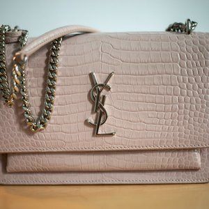 YSL Sunset Medium Crocodile embossed.